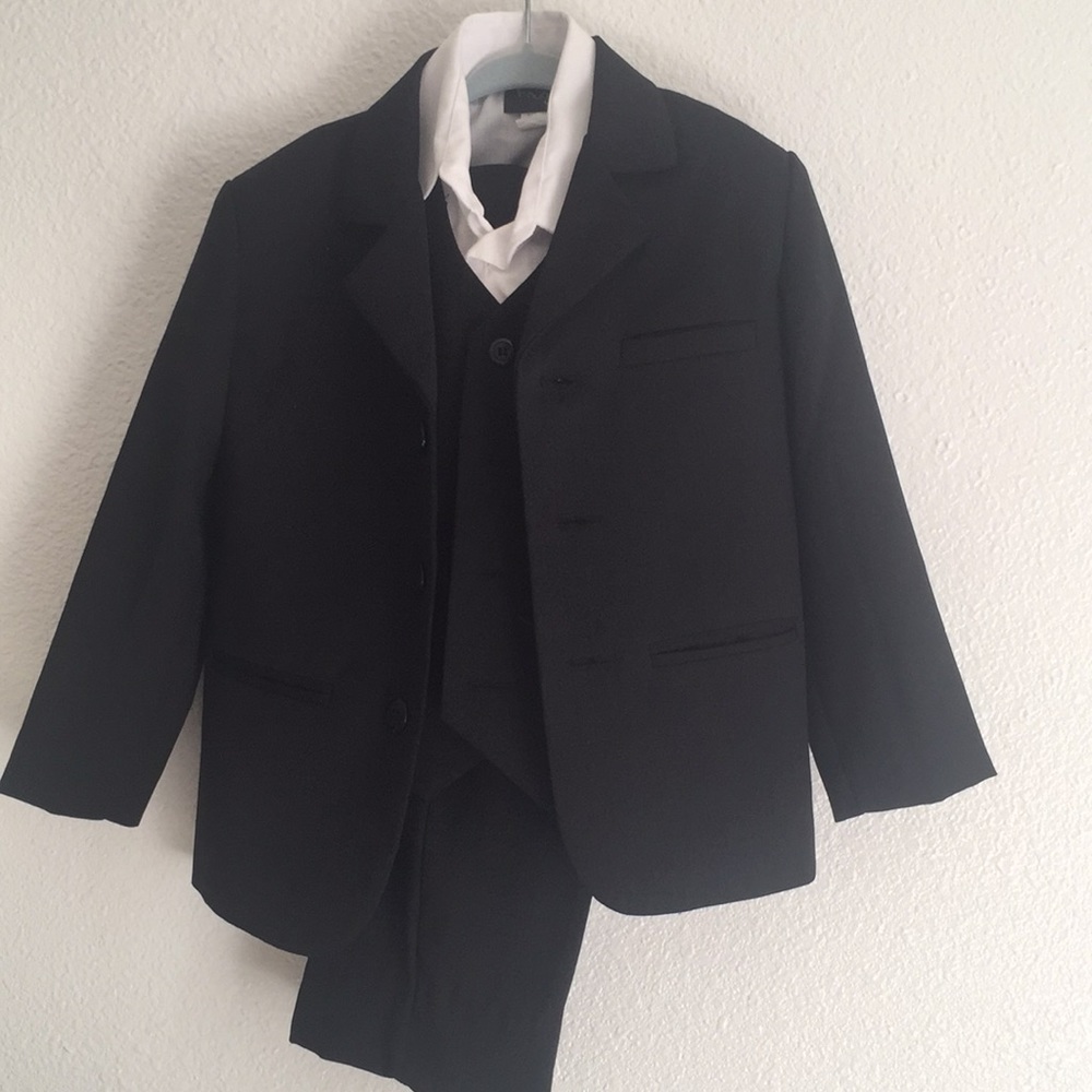Boys suit